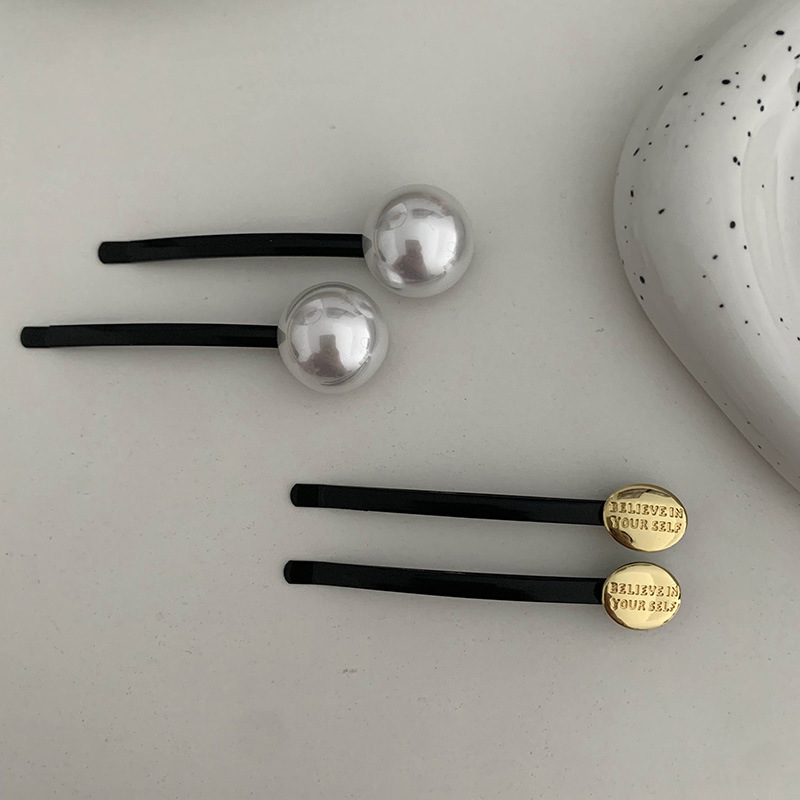 Delicate Pearl Gold Buckle Hai - Head Racket Boom review and price